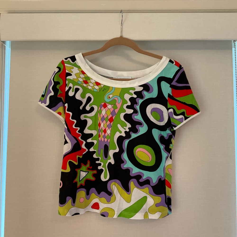 Emilio Pucci Vibrant Eccentric Pattern Tee- Large